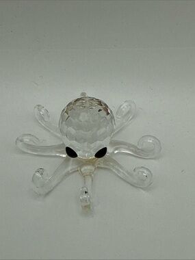 iris Clear Glass Octopus Figurine with Black Eyes